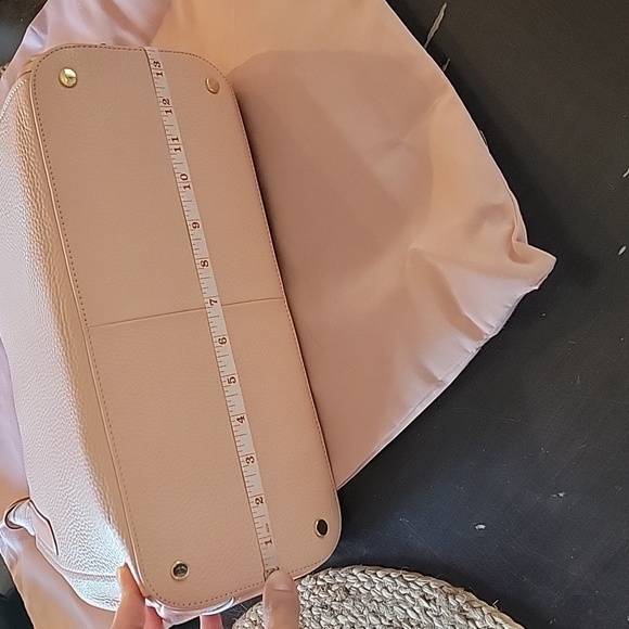 FINAL SALE- Radley London Shoulder Bag - Picture 8 of 9